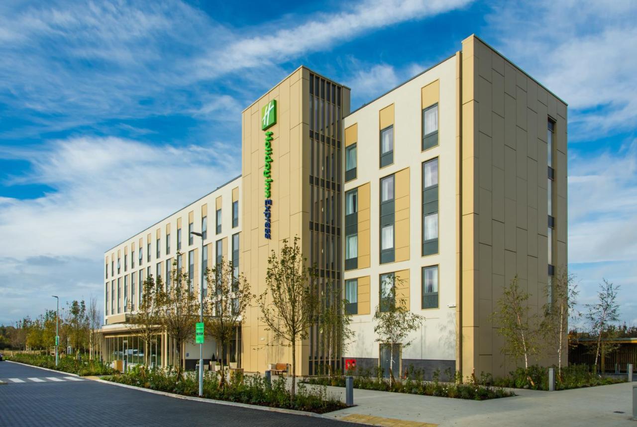 Holiday Inn Express - Bicester By Ihg Exterior foto